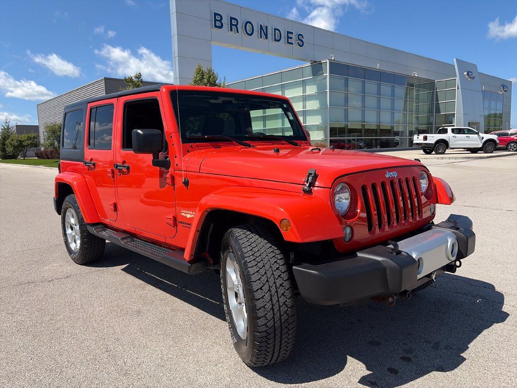 Used 2015 Jeep Wrangler Unlimited Sahara w/ Connectivity Group AWD/4WD 360° Tour