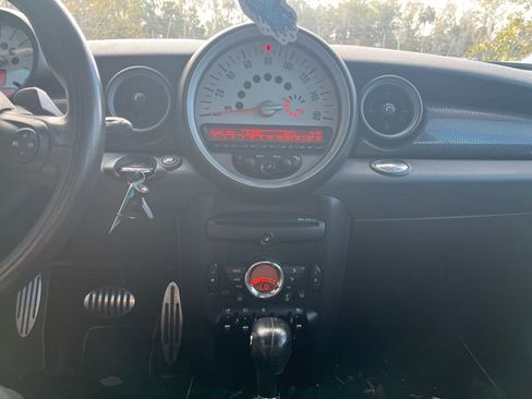 Used 2011 MINI Cooper S image 24