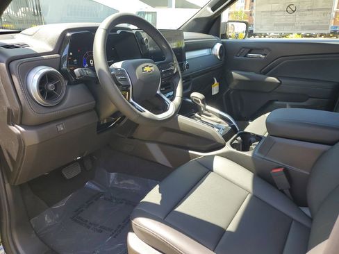 New 2026 Chevrolet Colorado LT w/ LT Convenience Package AWD/4WD image 18
