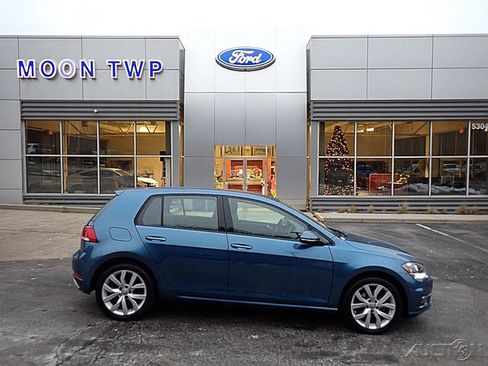 Used 2019 Volkswagen Golf SE w/ Driver Assistance Package image 1