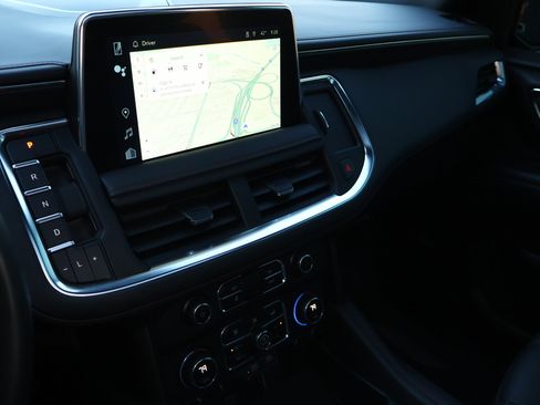 Used 2023 Chevrolet Tahoe RST w/ Luxury Package image 20