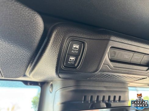 Used 2025 Jeep Wrangler Unlimited Rubicon AWD/4WD image 67