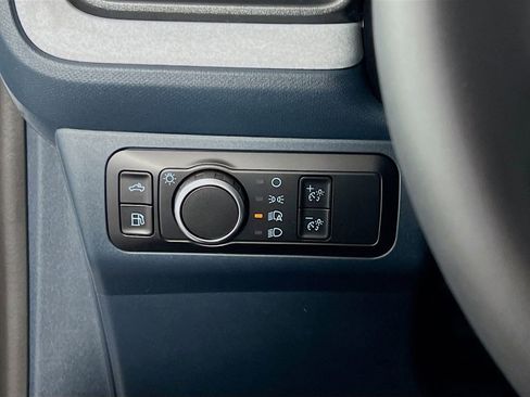 New 2026 Ford Maverick XLT image 19