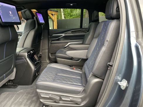 Certified 2025 Cadillac Escalade IQ Sport 1 w/ Smart Trailering package AWD/4WD image 17