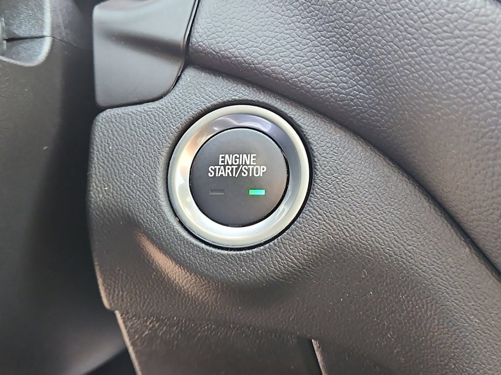 Used 2024 Chevrolet Equinox LT FWD image 35