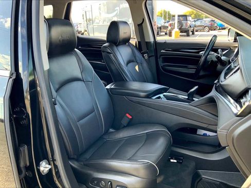 Used 2021 Buick Enclave Avenir image 15