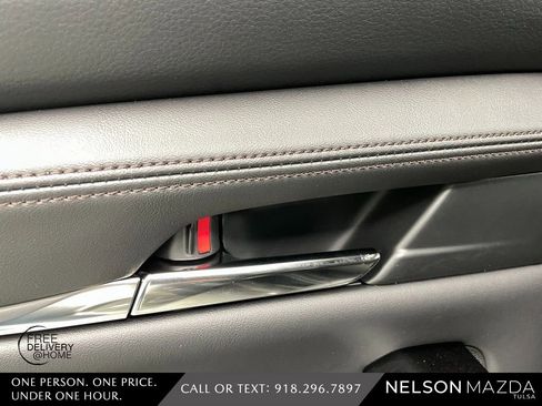 New 2026 MAZDA MAZDA3 2.5 S Hatchback w/ Premium Pkg image 37