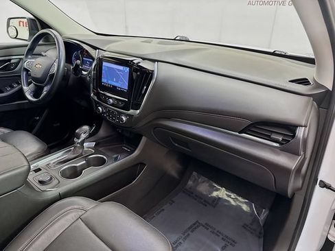 Used 2021 Chevrolet Traverse Premier w/ Redline Edition AWD/4WD image 32