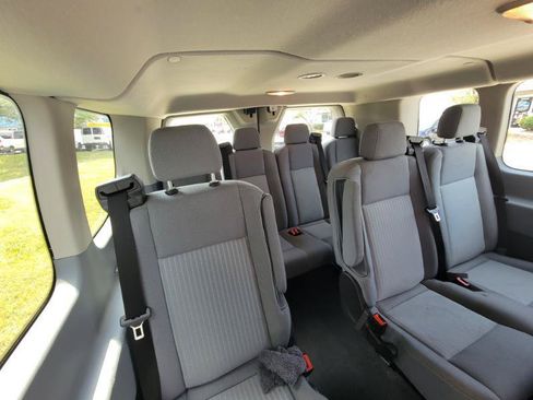 Used 2016 Ford Transit 350 XLT RWD image 11