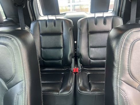 Used 2017 Ford Explorer Limited w/ Equipment Group 301A FWD image 20