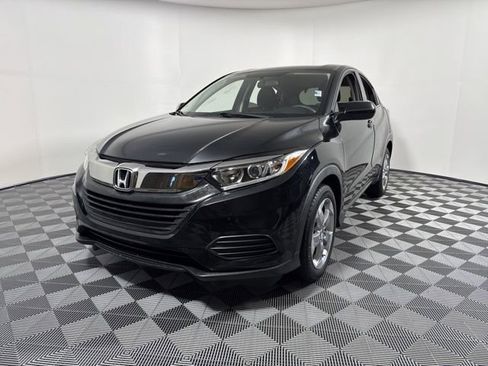 Used 2022 Honda HR-V LX image 1