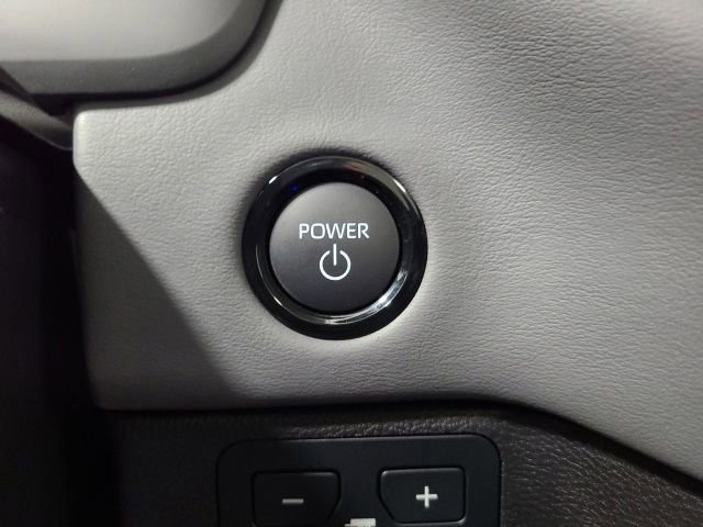 New 2026 Toyota Tundra Capstone AWD/4WD image 38
