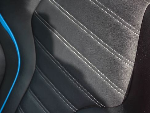 Used 2024 BMW M2 w/ Lighting Package image 23