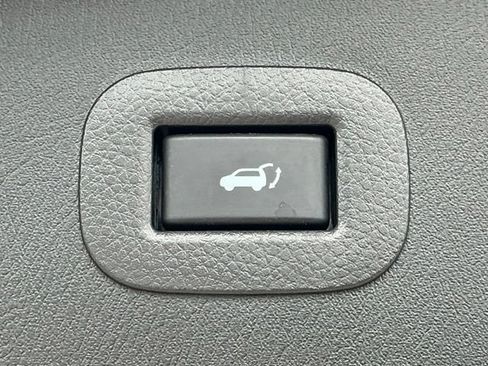 Used 2021 INFINITI QX80 Luxe w/ All-Season Package AWD/4WD image 21