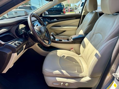 Used 2017 Buick LaCrosse Essence w/ Sights and Sounds Package image 10