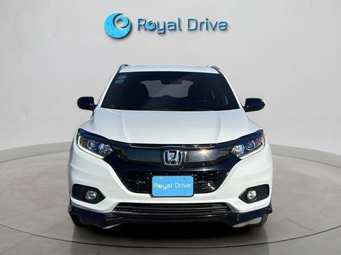 Used 2021 Honda HR-V Sport image 8