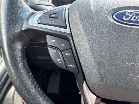Used 2016 Ford Edge SEL w/ Equipment Group 201A AWD/4WD image 26