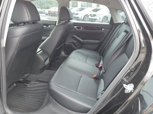 Used 2024 Honda Civic Touring image 4