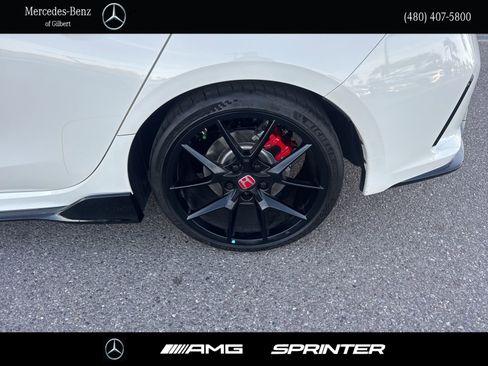 Used 2023 Honda Civic Type R image 8