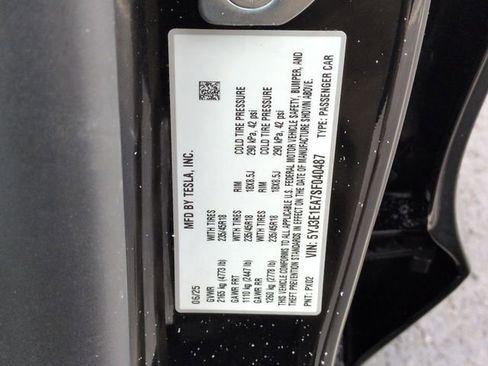 Used 2025 Tesla Model 3 Long Range image 31