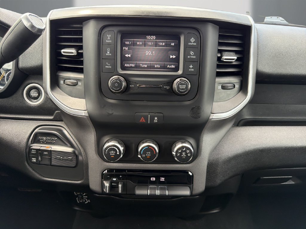 Used 2021 RAM 3500 Big Horn AWD/4WD image 17