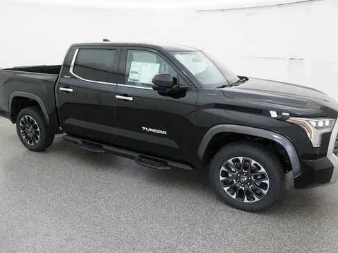 New 2026 Toyota Tundra Limited AWD/4WD image 36