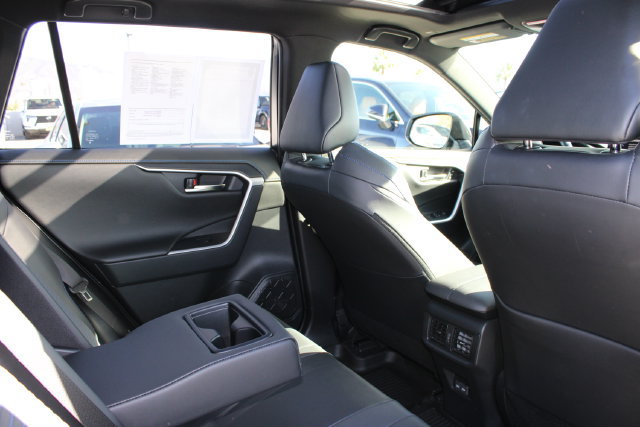 Used 2024 Toyota RAV4 XSE w/ Advanced Technology Package AWD/4WD image 7