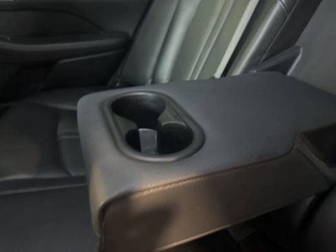 Used 2022 Hyundai Sonata Limited w/ Winter Weather Package image 16