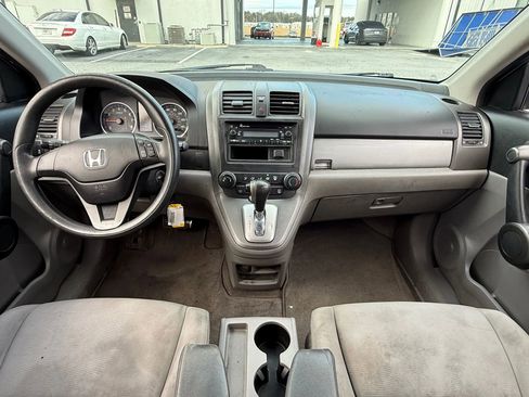 Used 2011 Honda CR-V LX image 3