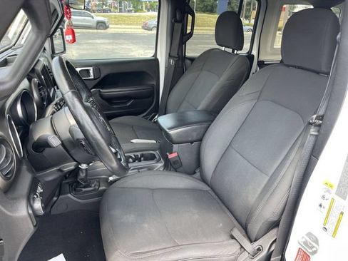 Used 2019 Jeep Wrangler Unlimited Sport S AWD/4WD image 11