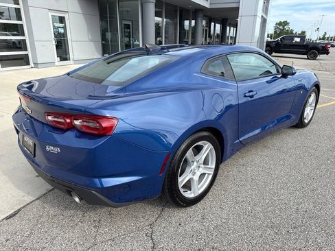 Used 2023 Chevrolet Camaro LT RWD image 5