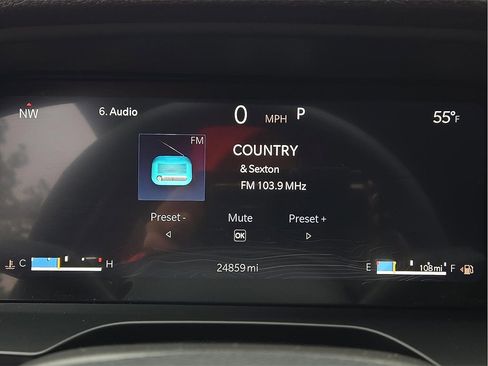 Used 2024 Jeep Grand Cherokee L Limited w/ Luxury Tech Group II image 18