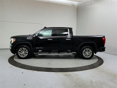 Used 2021 GMC Sierra 1500 Denali w/ Driver Alert Package II image 4