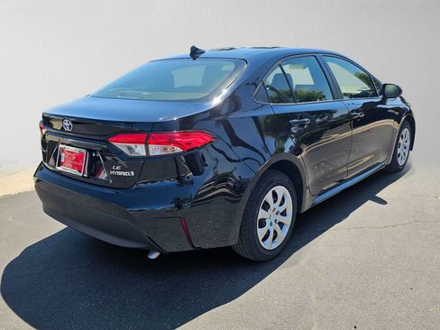 Certified 2024 Toyota Corolla LE FWD image 3