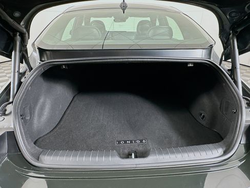 Used 2023 Hyundai Ioniq 6 Limited image 30