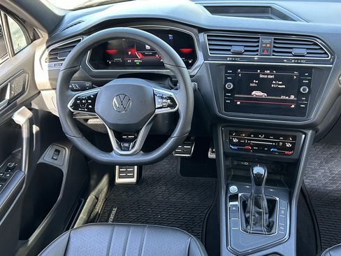 Certified 2024 Volkswagen Tiguan SE R-Line FWD image 13