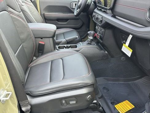 New 2026 Jeep Wrangler Unlimited Rubicon image 13