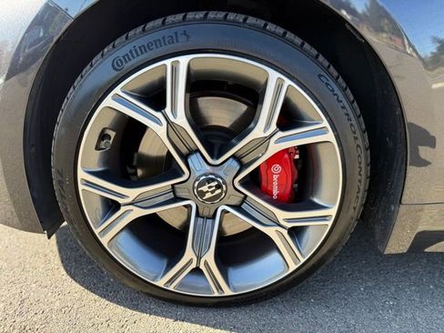 Used 2019 Kia Stinger GT AWD/4WD image 10