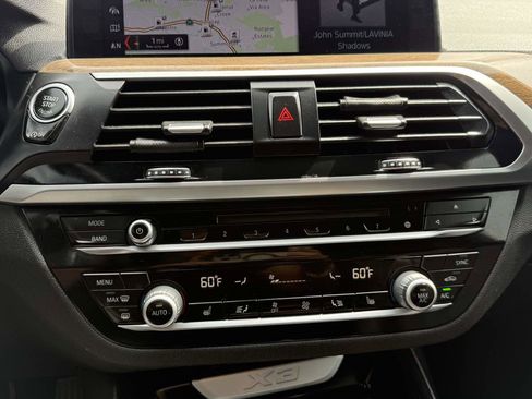 Used 2018 BMW X3 xDrive30i AWD/4WD image 25