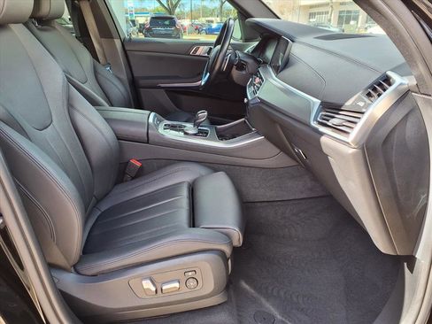 Used 2019 BMW X5 xDrive40i w/ Convenience Package image 9