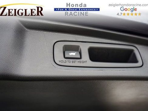 Used 2025 Honda CR-V EX-L image 10