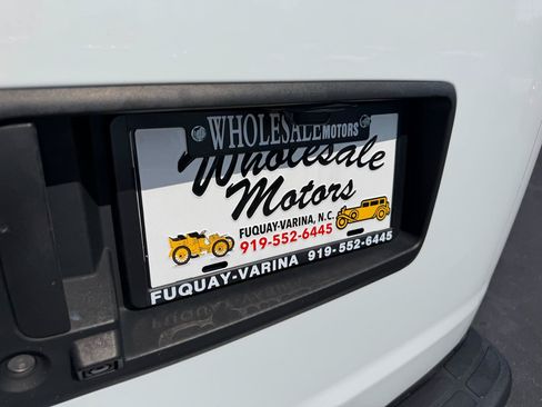 Used 2022 Chevrolet Express 2500 w/ Driver Convenience Package RWD image 30