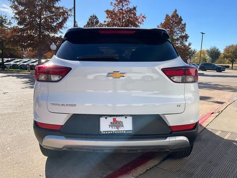 Used 2025 Chevrolet TrailBlazer LT image 7