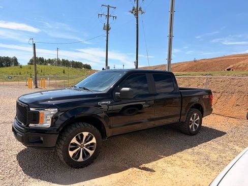 Used 2020 Ford F150 XL w/ Equipment Group 101A Mid RWD image 1