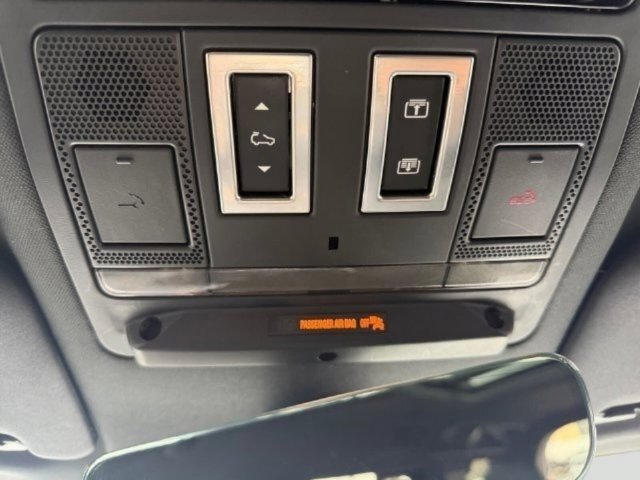 Used 2025 Land Rover Defender 110 S AWD/4WD image 34