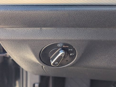 Used 2021 Volkswagen Jetta S image 14