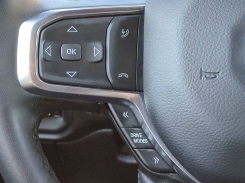 Used 2025 RAM 1500 Laramie image 24