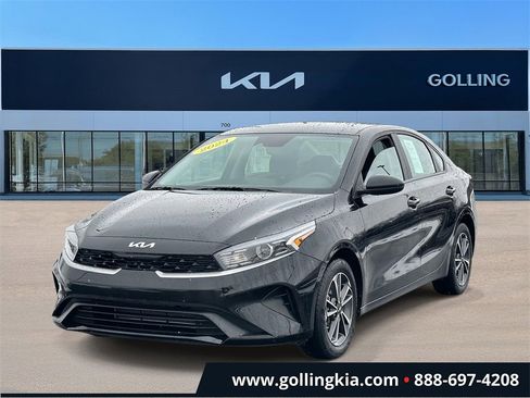 Certified 2024 Kia Forte LXS image 5