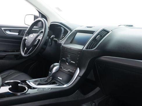 Used 2015 Ford Edge Titanium AWD/4WD image 29