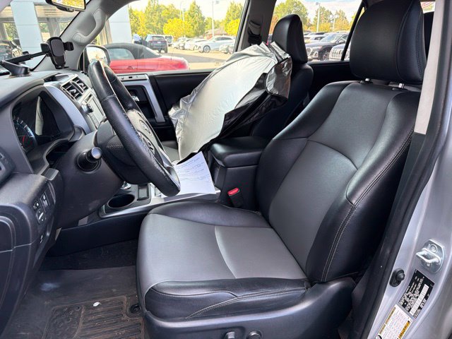 Used 2015 Toyota 4Runner SR5 Premium AWD/4WD image 9
